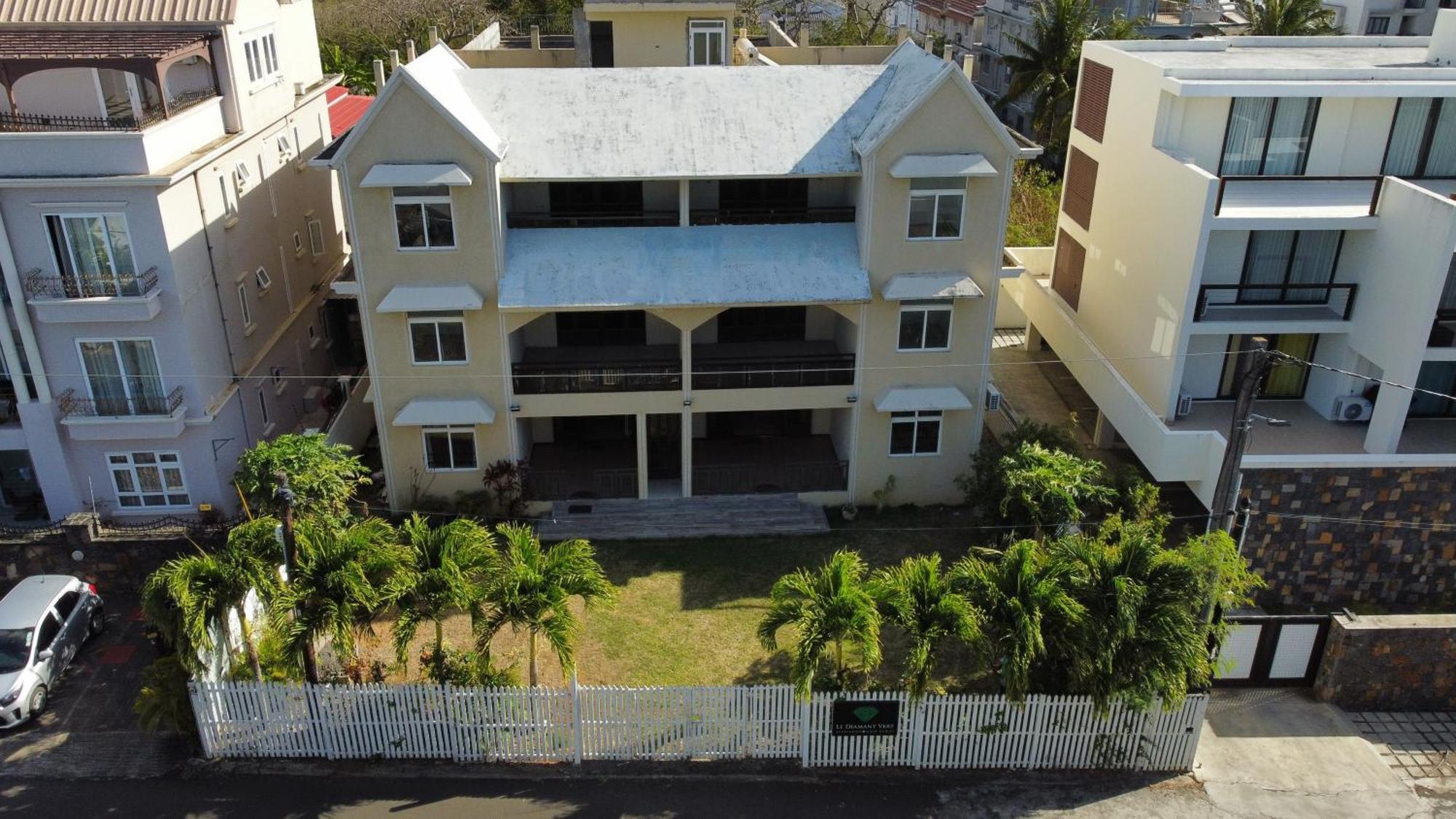 Le Diamant Vert Apartments @ Mont Choisy Buitenkant foto
